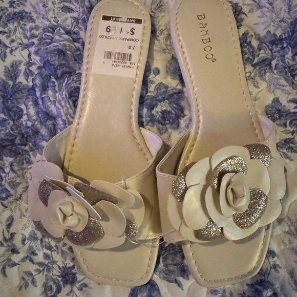 Bamboo Women's Cream and Silver Slide Sandals - Picture 1 of 3